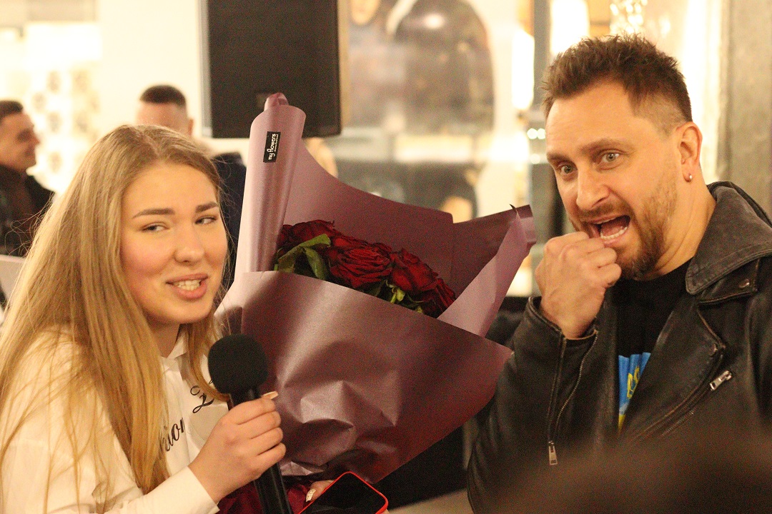 96B29262-EC7C-4846-8C82-23D4331C0F1A